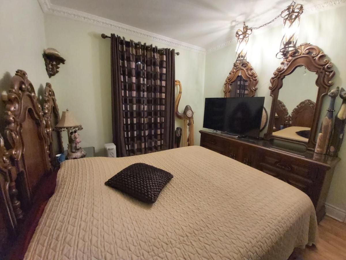 Lovely Classic Room Монреаль Екстер'єр фото